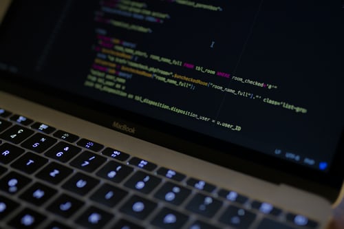 What are the benefits of a well-architected review?